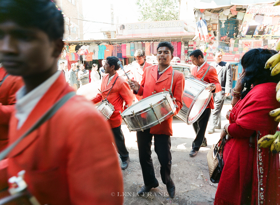 Lexia Frank is a destination wedding photographer and film photographer. As a travel photographer, she visited Nepal in 2015 and photographed these film images of nepalese street life. www.lexiafrank.com Nepal Photography, photography of nepal, nepal stock photography, nepalese children, film photography, contax 645, zeiss lens