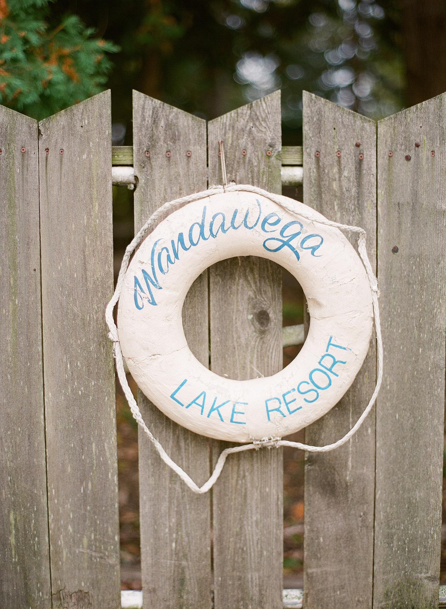 wisconsin fall mini sessions 2015 with Lexia Frank Photography at Camp Wandawega. Lexia is a fine art film photographer in wisconsin and worldwide