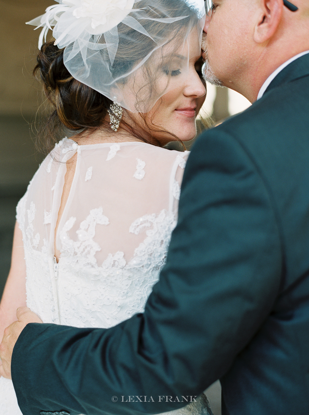 Destination wedding photographer Lexia Frank - a portland oregon fine art film photographer - photographs this san francisco city hall wedding in san francisco in film www.lexiafrank.com