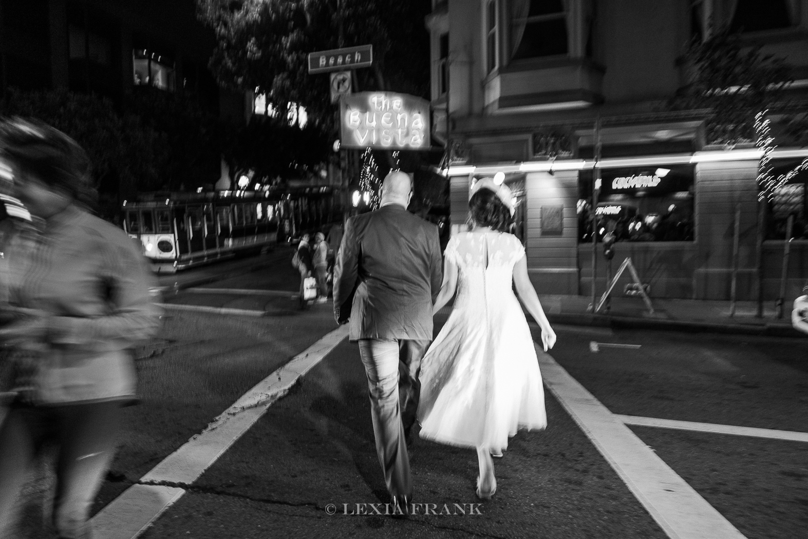 Destination wedding photographer Lexia Frank - a portland oregon fine art film photographer - photographs this san francisco city hall wedding in san francisco in film www.lexiafrank.com