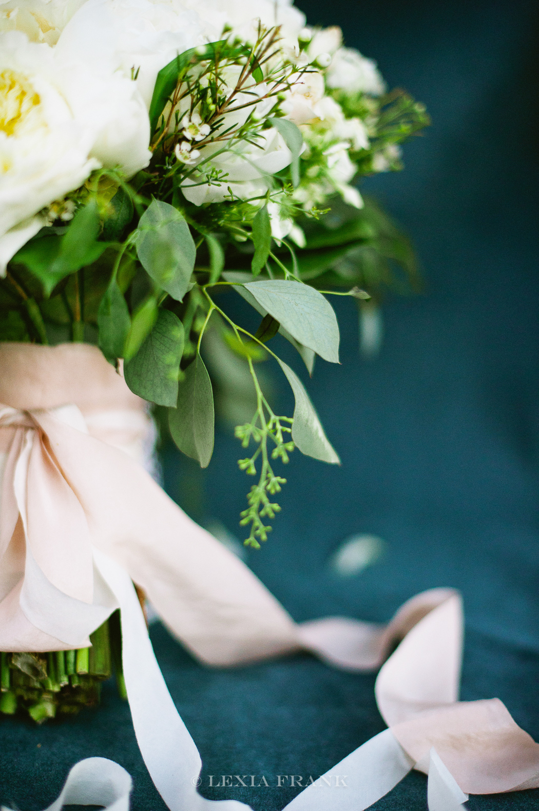 destination wedding photographer Lexia Frank- a portland oregon fine art film photographer- photographs this luxury wedding at whistling straits golf course wedding on film. 