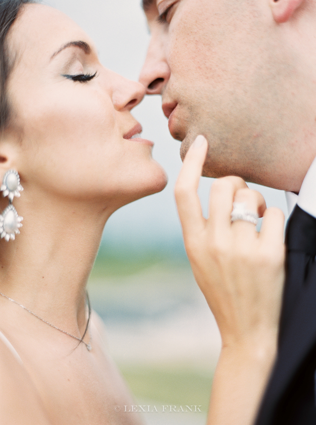 destination wedding photographer Lexia Frank- a portland oregon fine art film photographer- photographs this luxury wedding at whistling straits golf course wedding on film. 