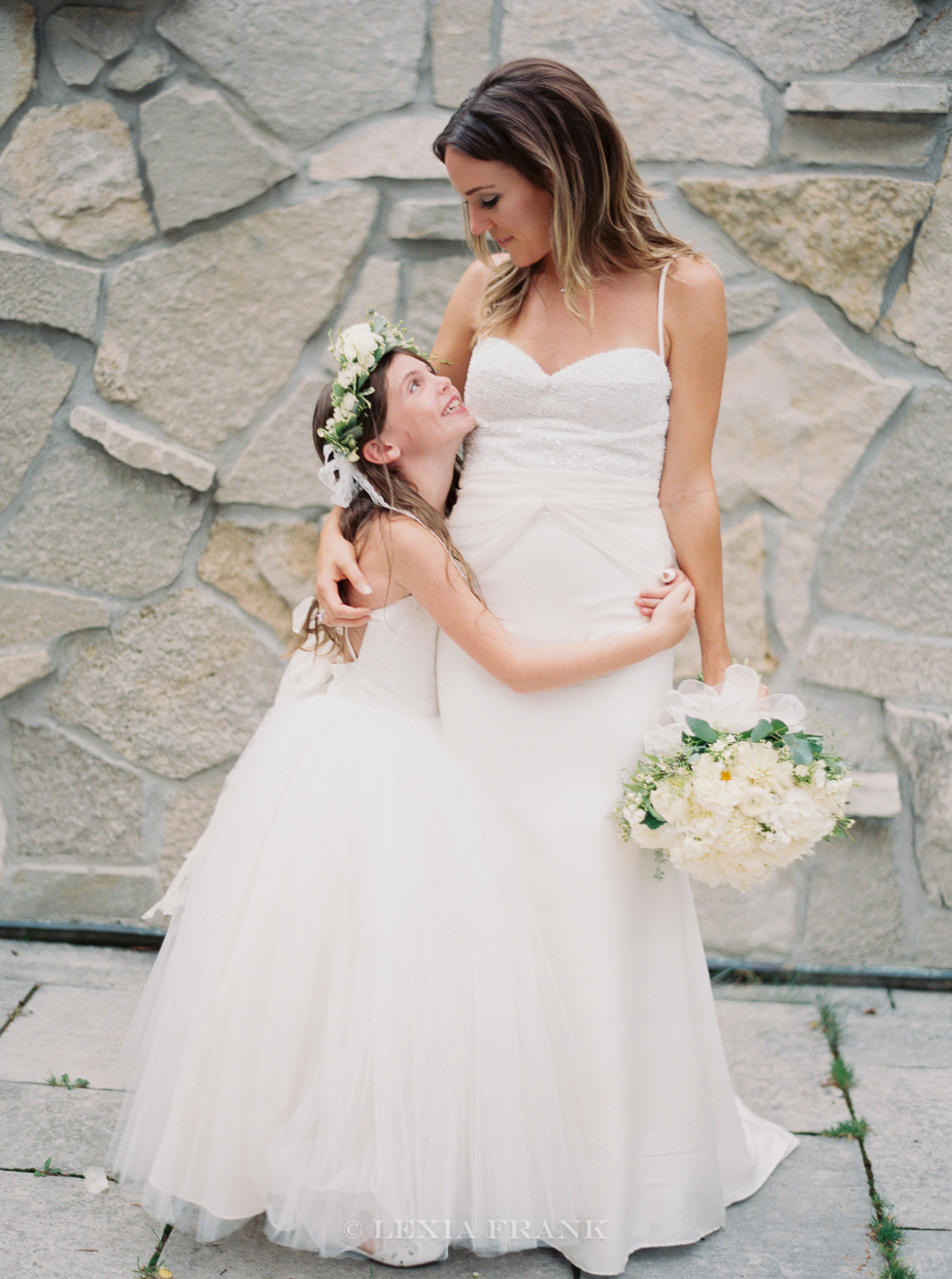 destination wedding photographer Lexia Frank- a portland oregon fine art film photographer- photographs this luxury wedding at whistling straits golf course wedding on film. 