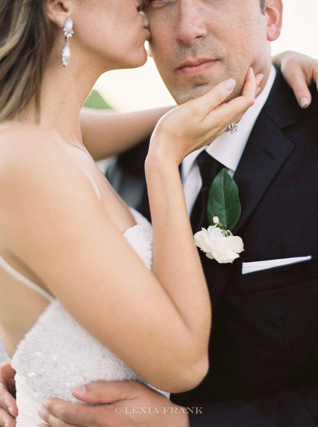destination wedding photographer Lexia Frank- a portland oregon fine art film photographer- photographs this luxury wedding at whistling straits golf course wedding on film. 