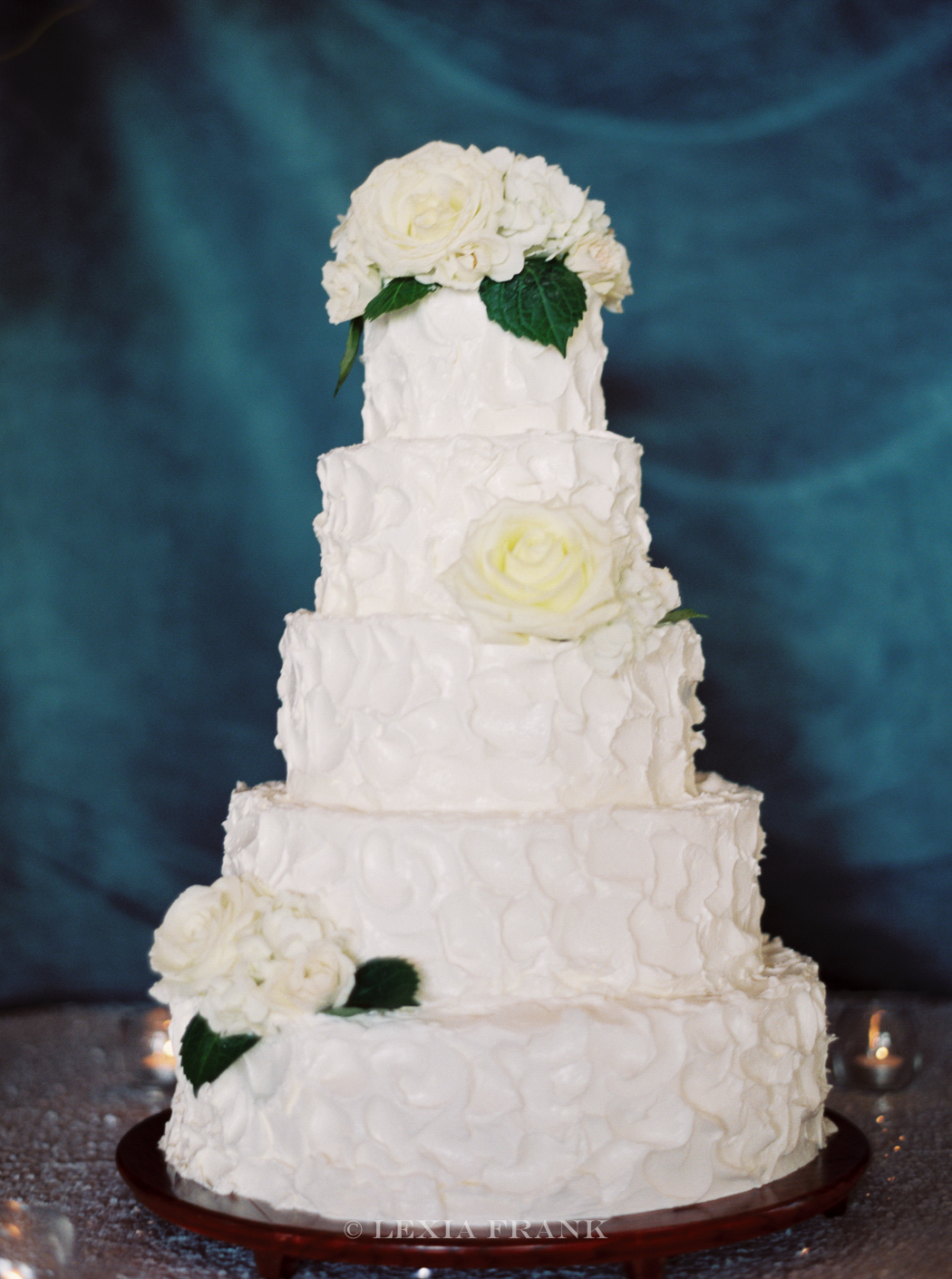 destination wedding photographer Lexia Frank- a portland oregon fine art film photographer- photographs this luxury wedding at whistling straits golf course wedding on film. 