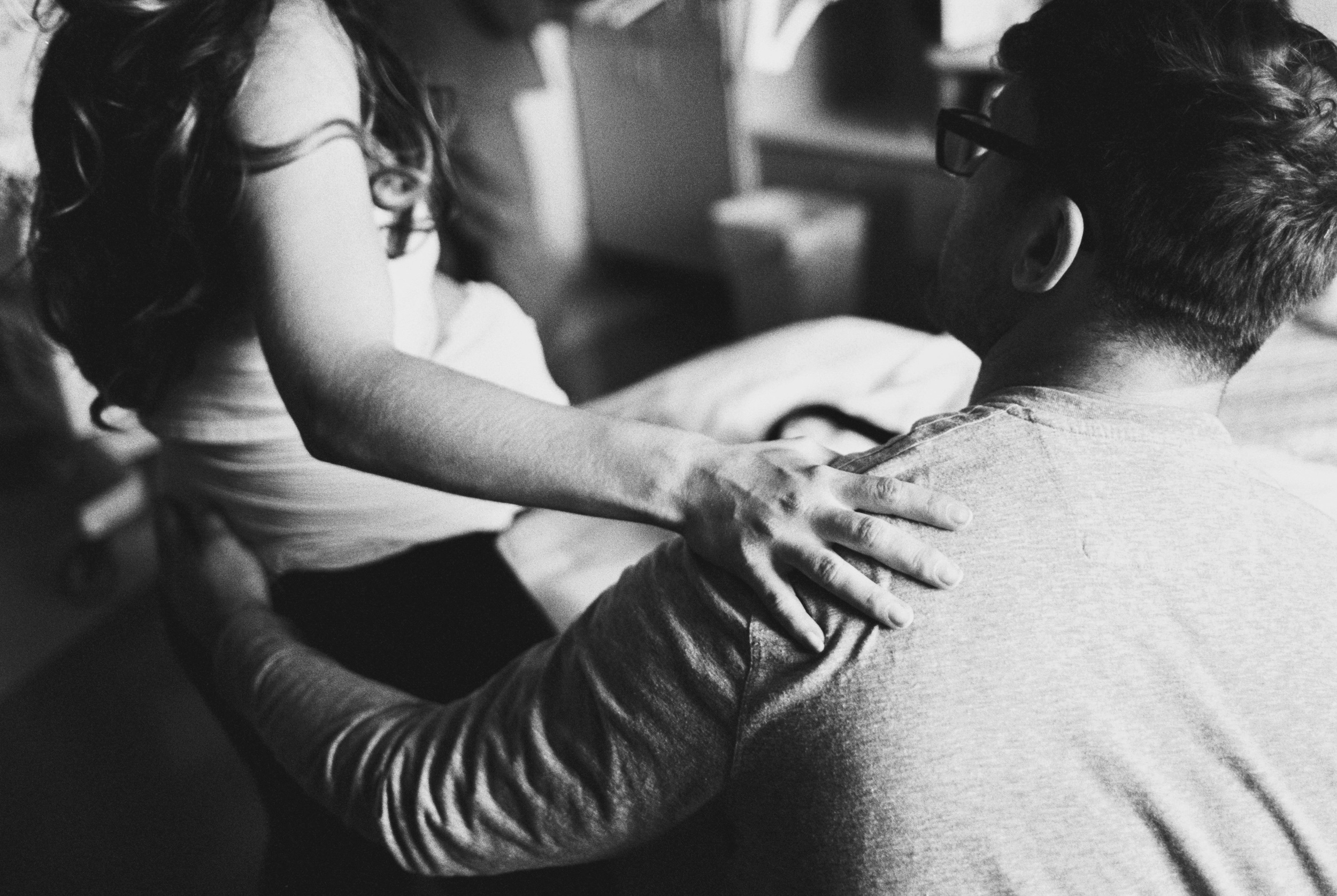 Destination wedding photographer Lexia Frank- a portland oregon fine art film photographer- gives birth to her third baby captured by Marla Cyree. 