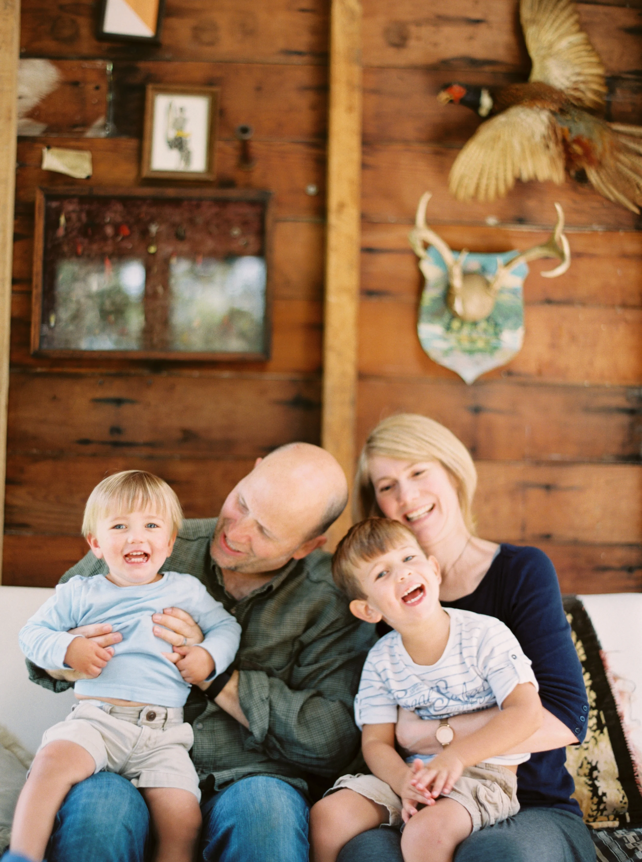 portland oregon family photographer lexia frank is a lifestyle film photographer photographing families on film at camp wandawega www.lexiafrank.com