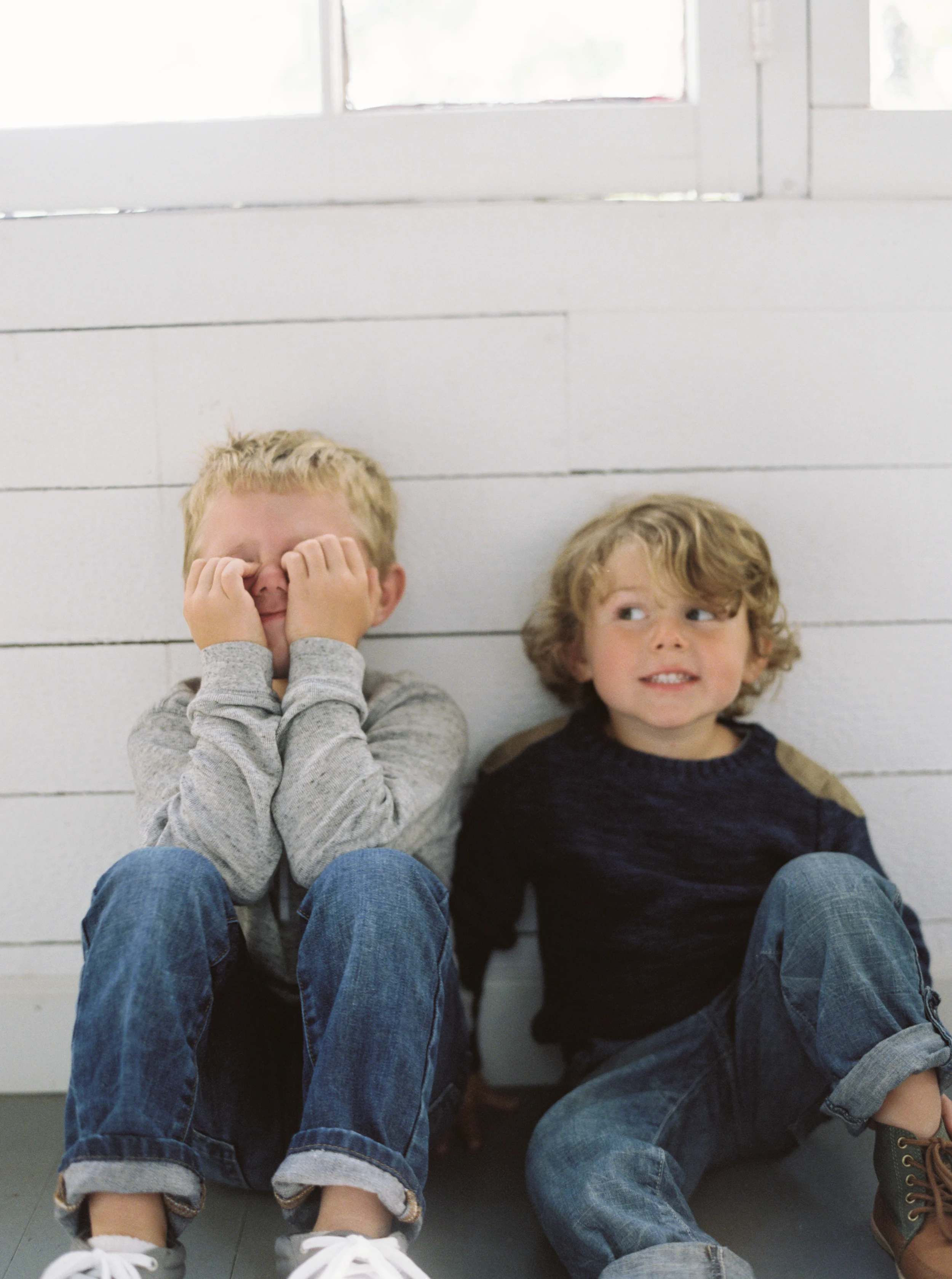 portland oregon family photographer lexia frank is a lifestyle film photographer photographing families on film at camp wandawega www.lexiafrank.com