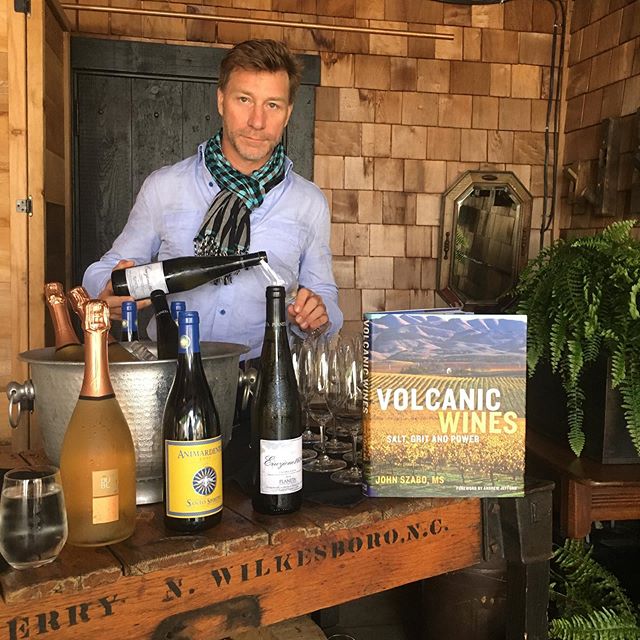 Magical evening @clayoquotresort, All #volcanicwines, all the time, with strikingly superb dishes to match authored by @chefpataran, and many special guests including @romadowney @markburnett13 & @chriscolfer. One spectacular corner of planet ear