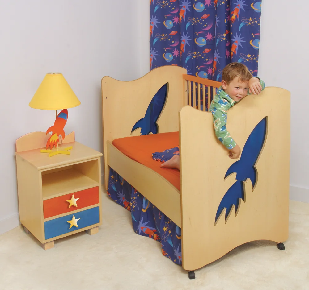 Star Rocket Crib/Toddler Bed, Nightstand, Lamp