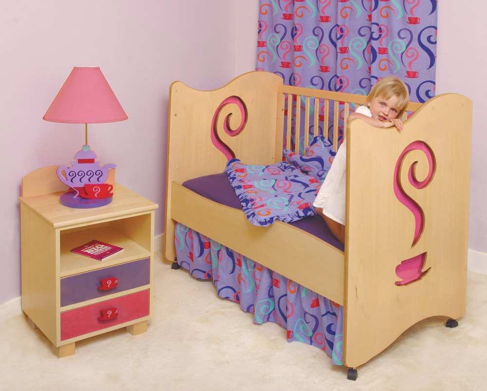 Little Girl Tea Set Crib/Toddler Bed, Lamp