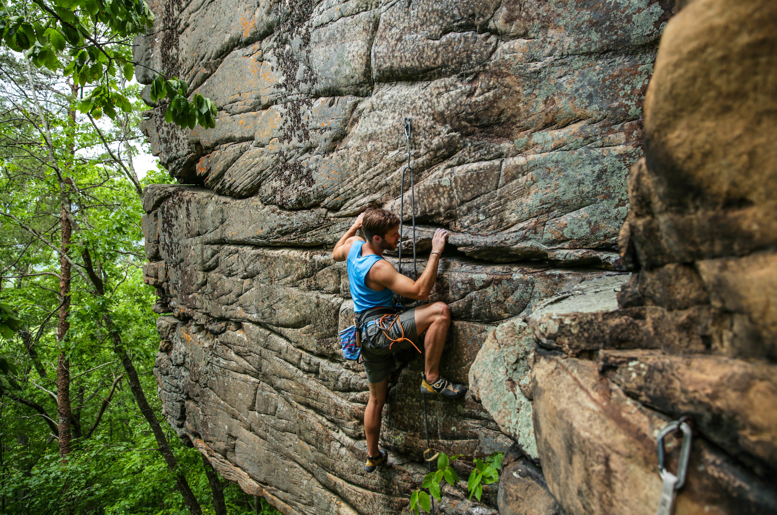 Travis Rawlings looking strong on Breaking a Cold Sweat, 5.11+. Photo: Gerry Seavo James