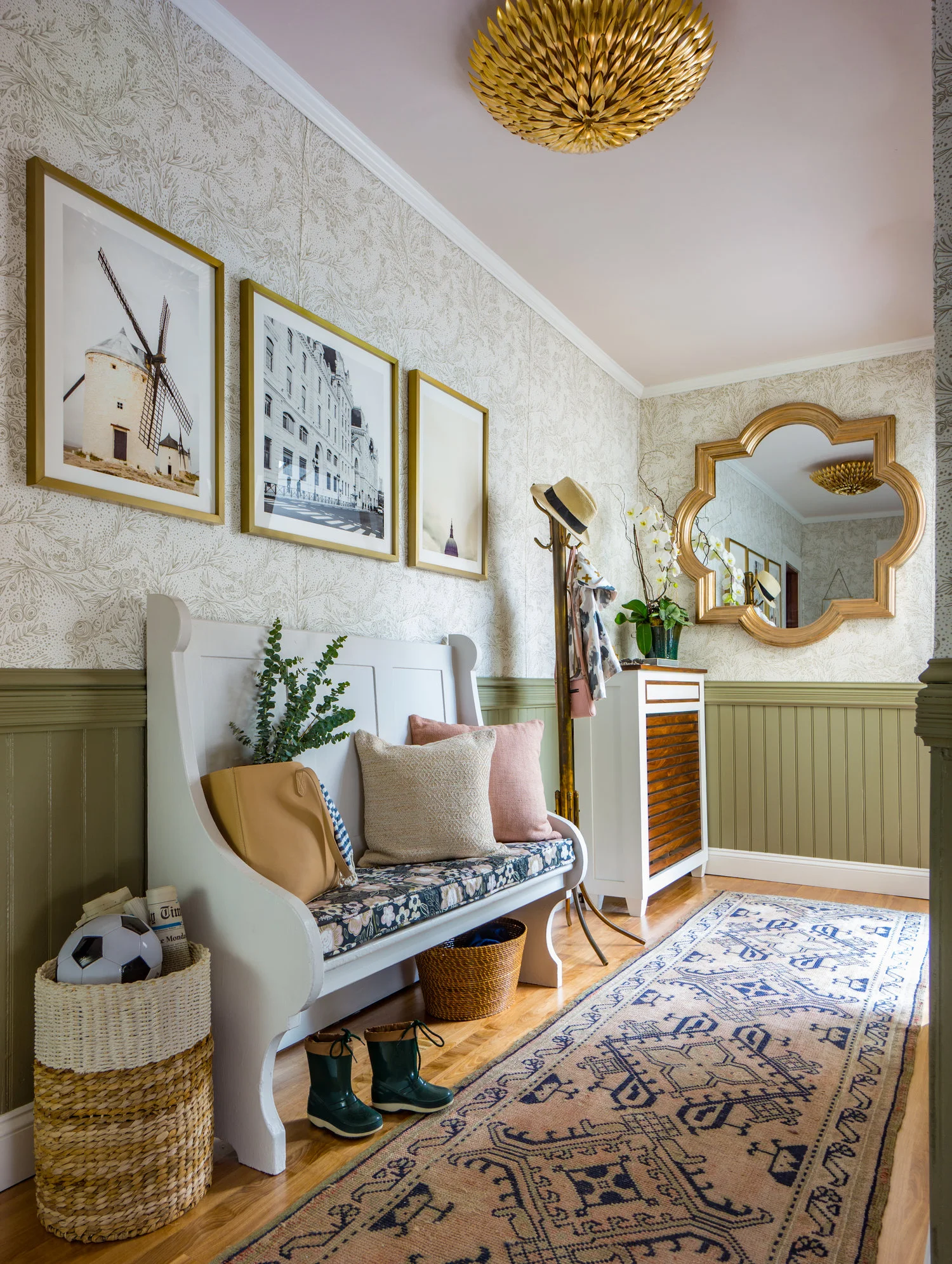 mudroom 1.jpg