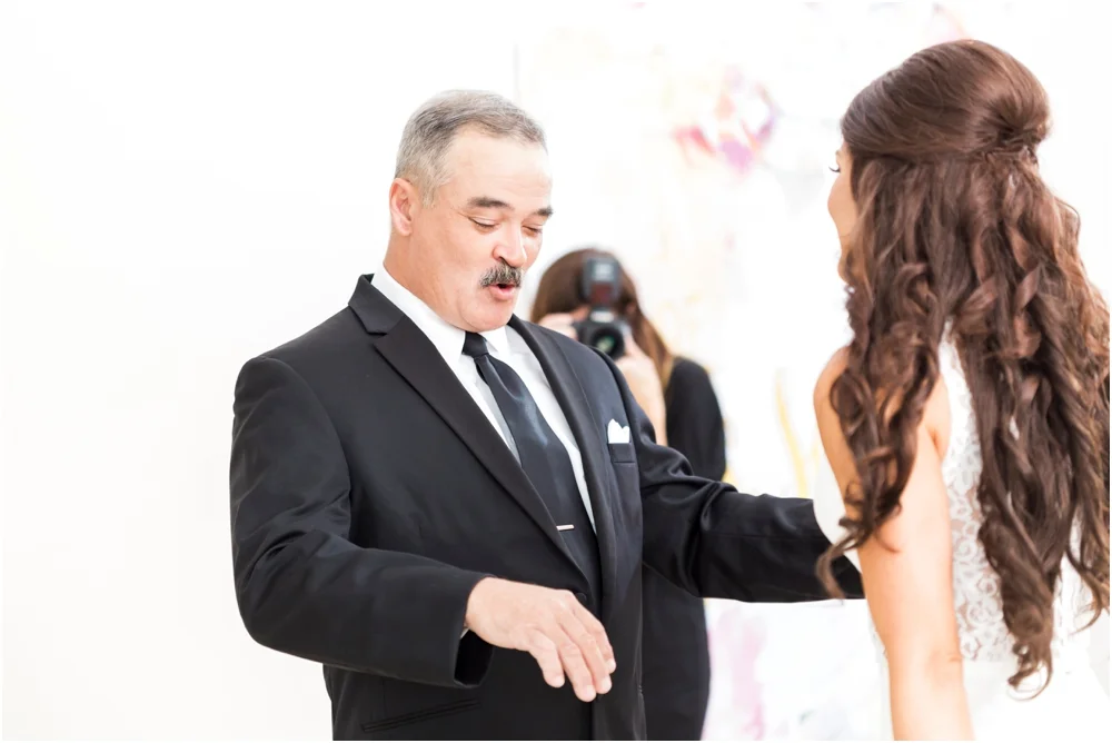 White-Room-Wedding-Sara-Ozim-Photography_0019.jpg