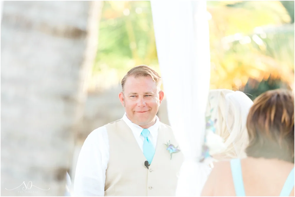 Coconut-Cove-Resort-and-Marina-Wedding-Sara-Ozim-Photography_0027.jpg