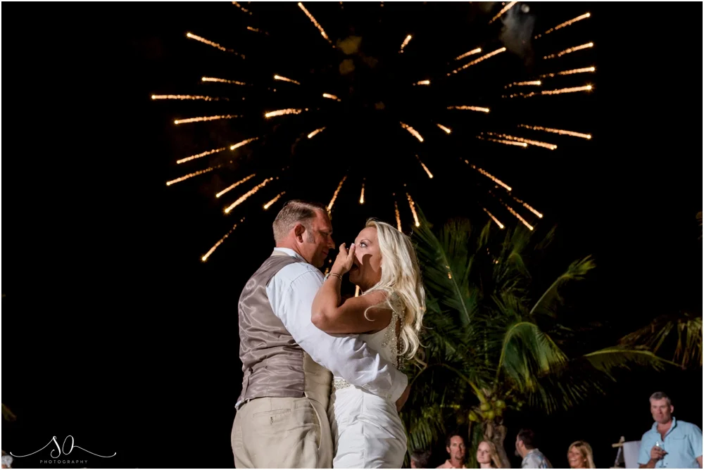 Coconut-Cove-Resort-and-Marina-Wedding-Sara-Ozim-Photography_0057.jpg