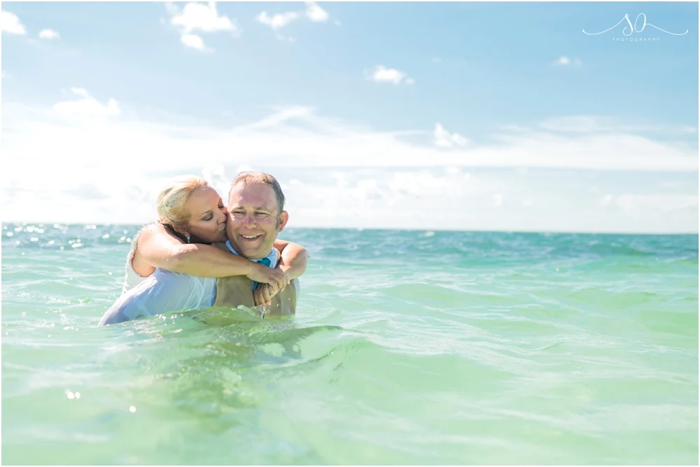 Coconut-Cove-Resort-and-Marina-Wedding-Sara-Ozim-Photography_0075.jpg