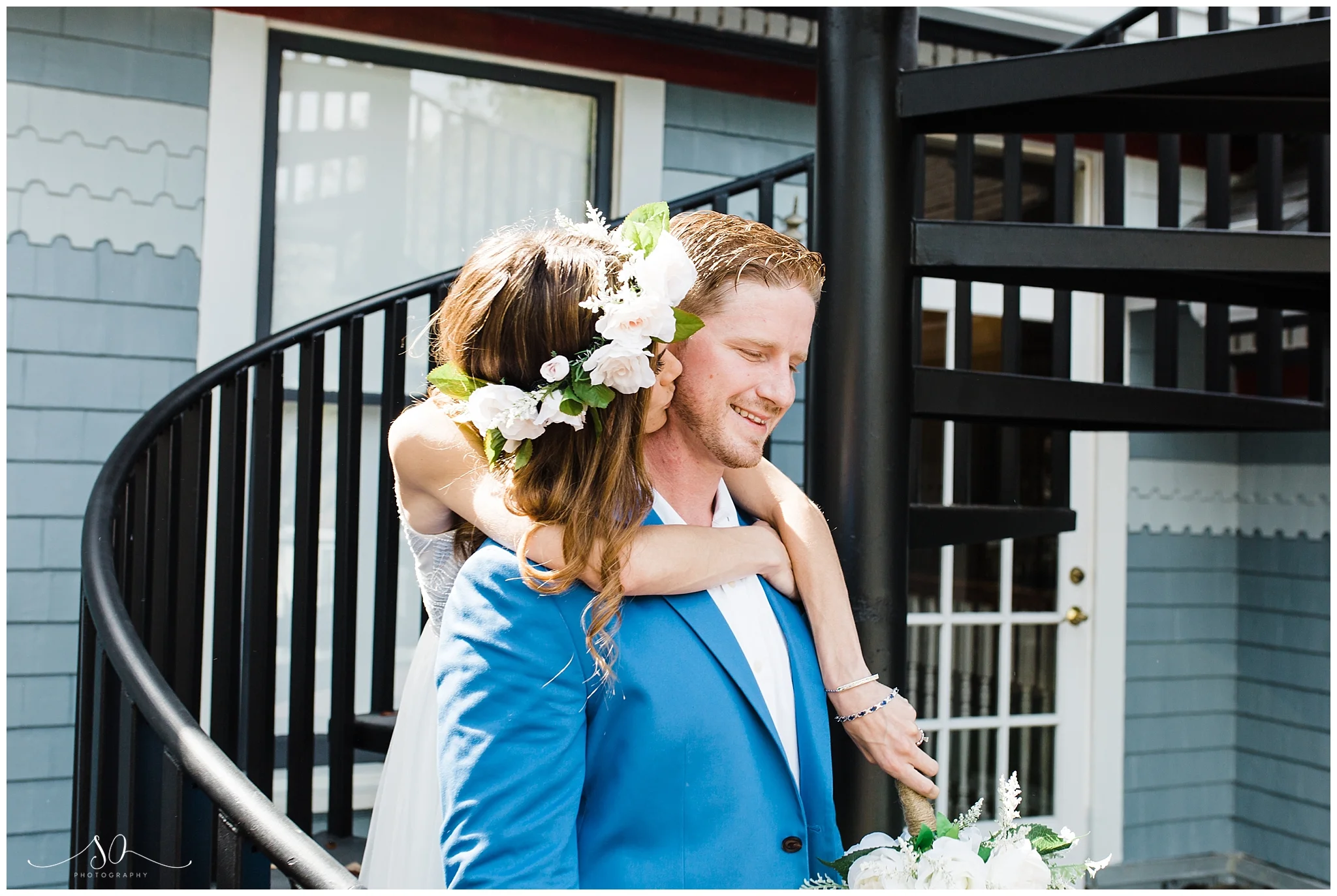 courtyard at lake lucerne wedding_0055.jpg