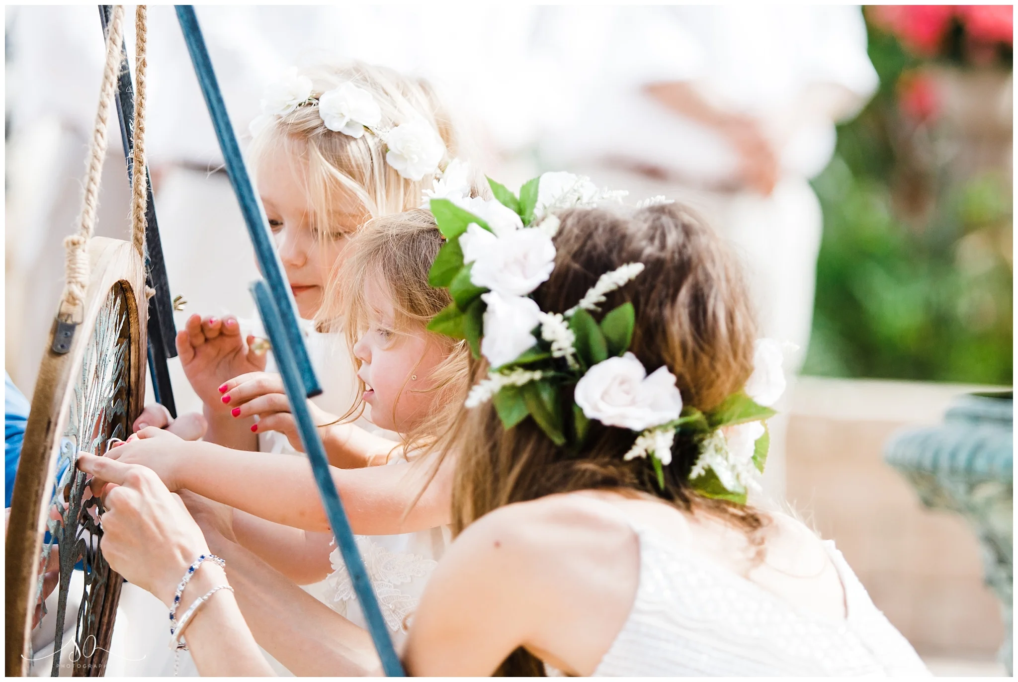 courtyard at lake lucerne wedding_0075.jpg