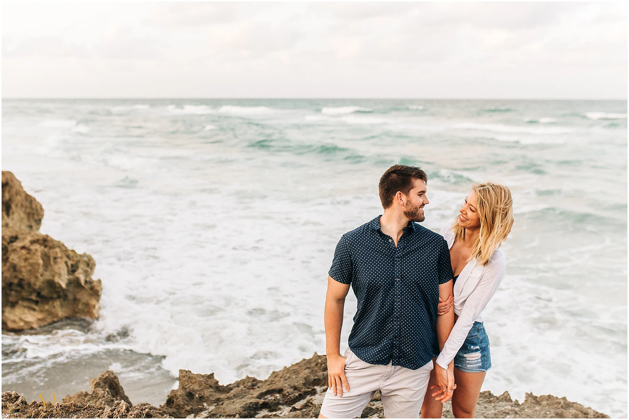 blowing rocks preserve engagement session_0026.jpg
