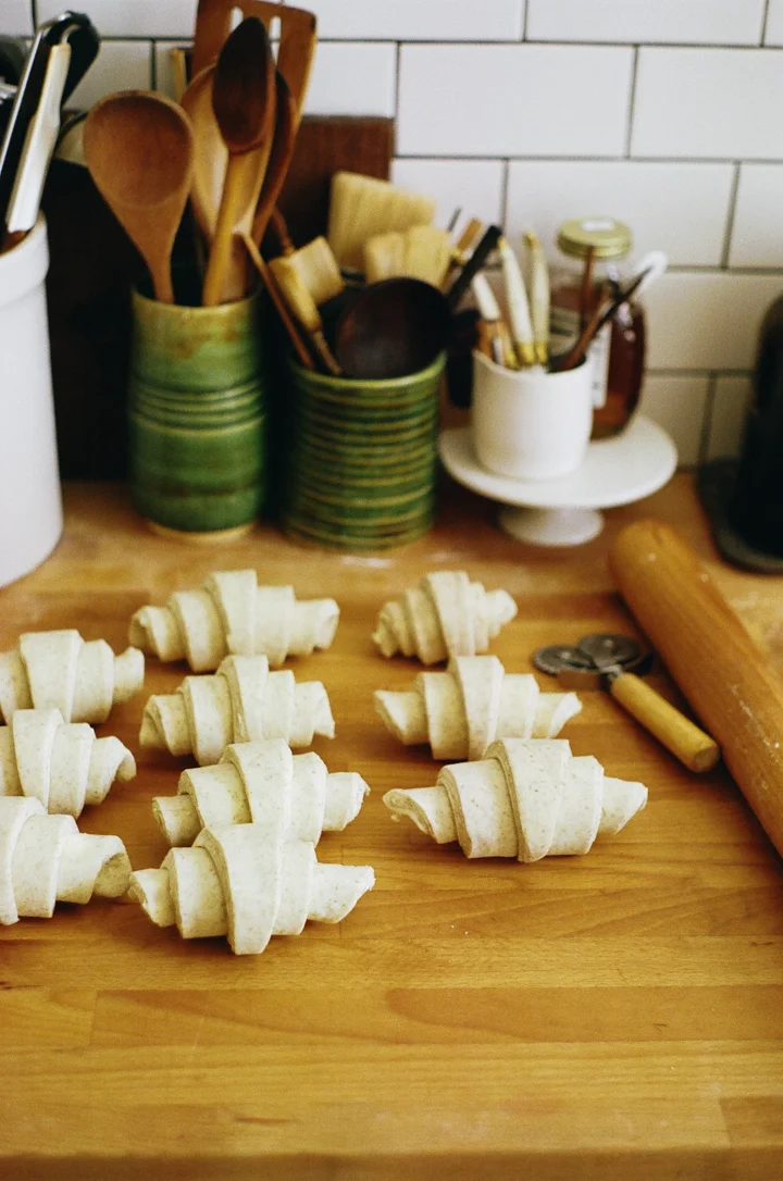 tartine croissants with rye and seeds (yossy arefi)