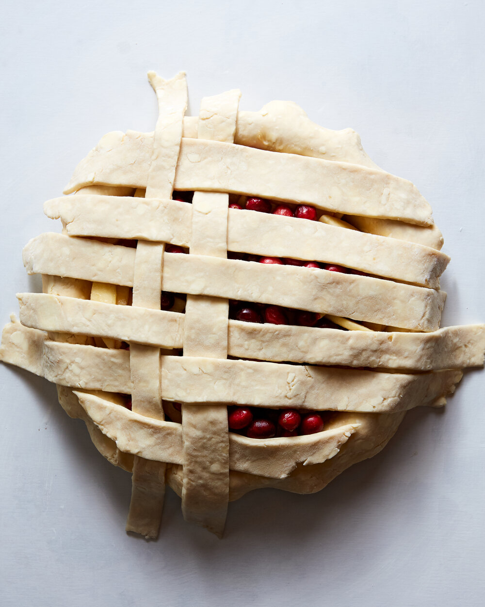 CranberryAppleCiderPie_YossyArefi 6.jpg