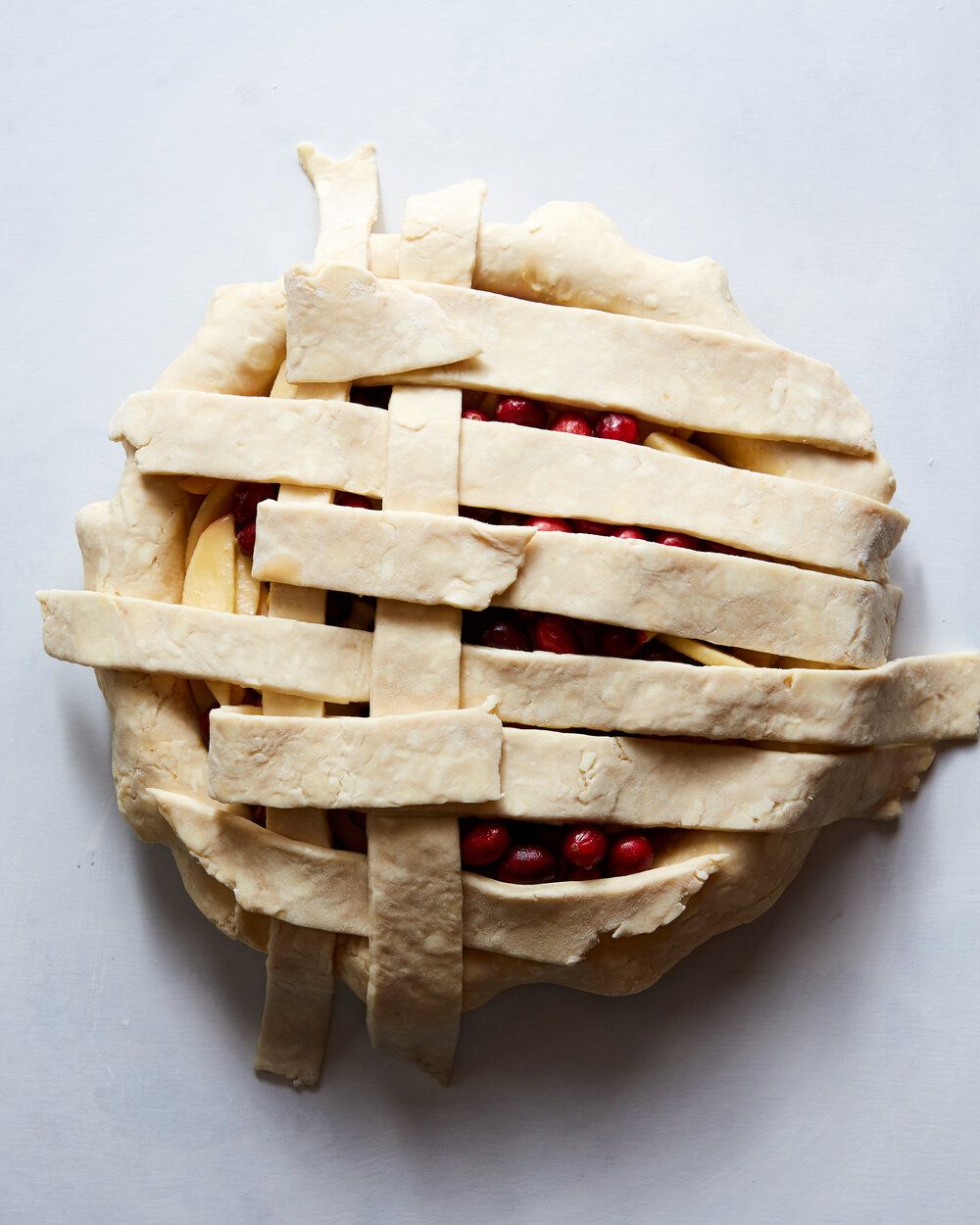 CranberryAppleCiderPie_YossyArefi 7.jpg