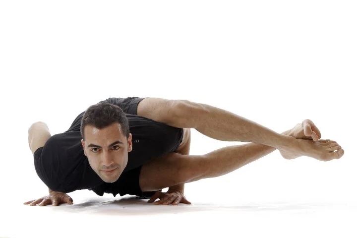Amitai Cohen Arm Balance 2.jpeg