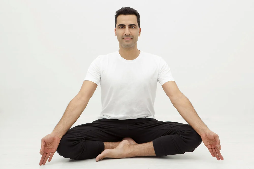 Amitai Cohen Meditation Teacher.jpg