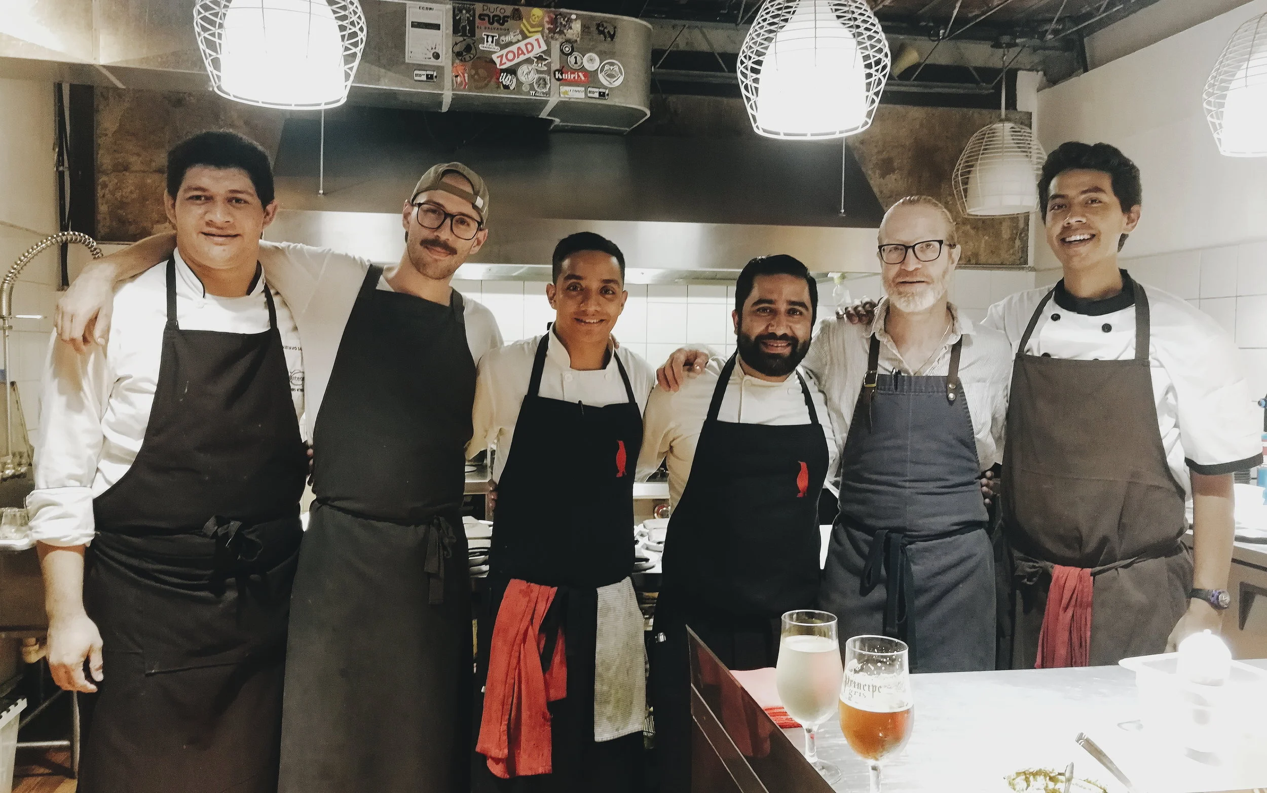 El gran equipo de la cocina de Flor de Lis. ¡Gracias por una nueva memorable experiencia!