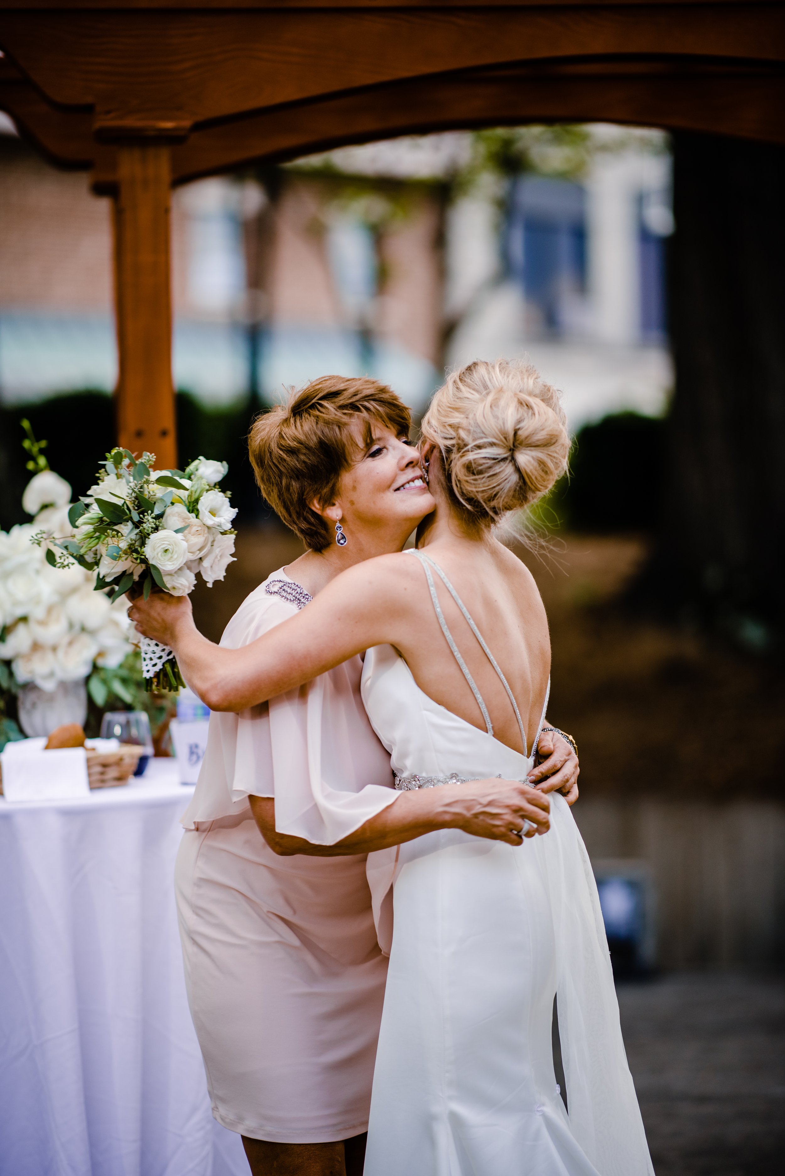 20170826-paul-seiler-photography-raleigh-wedding-photographer-nc-neff-burlington-historic-depot-0689.jpg