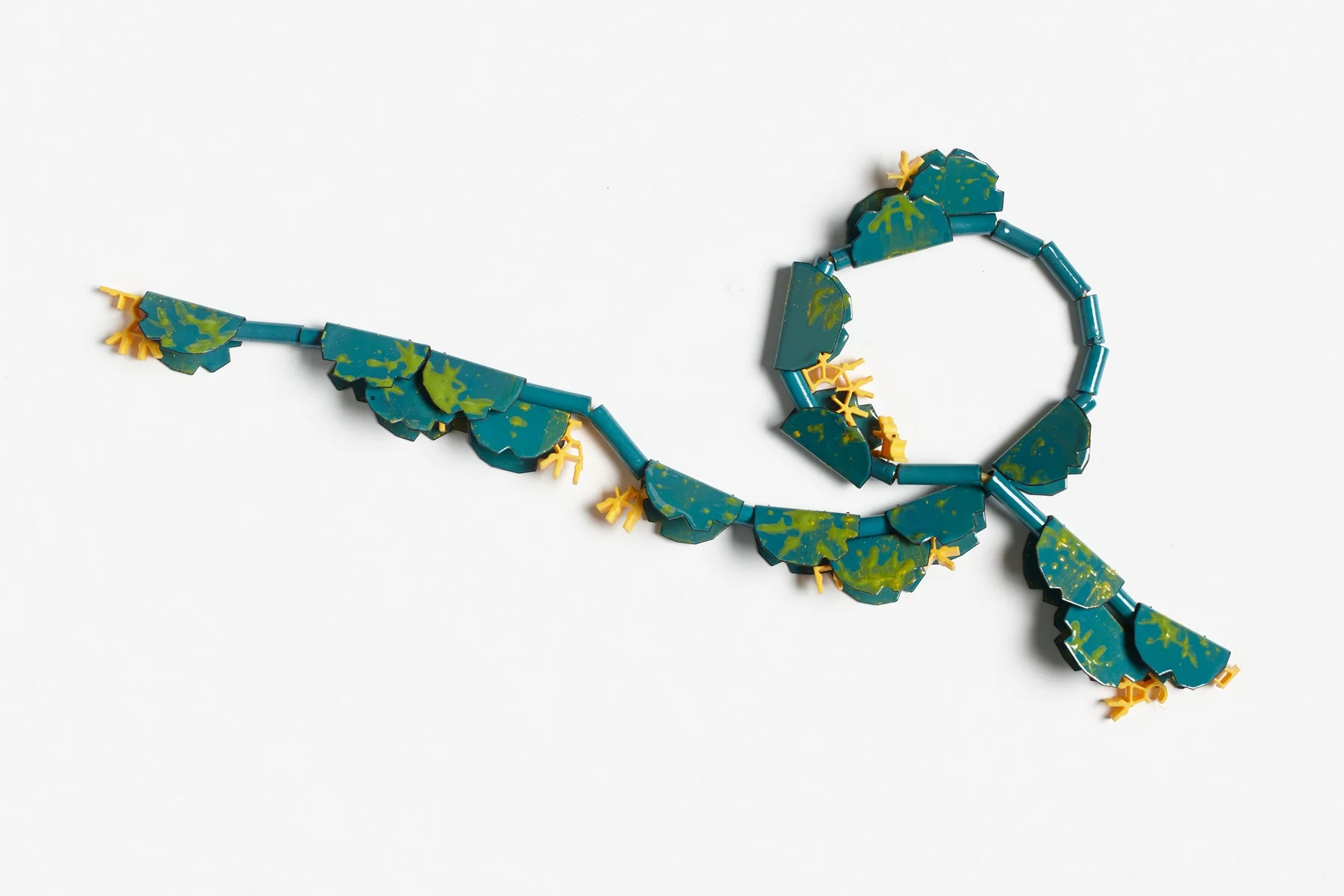 Seasnake , 2013. Deconstructed K’nex parts, mild steel, enamel, rubber thread. Photo by Jeremy Dillon. 