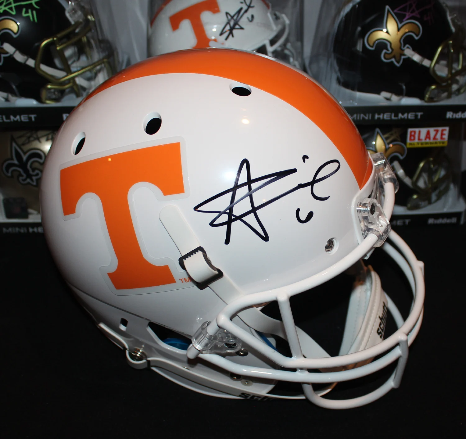 Alvin Kamara Autographed Tennessee F/S Replica Helmet