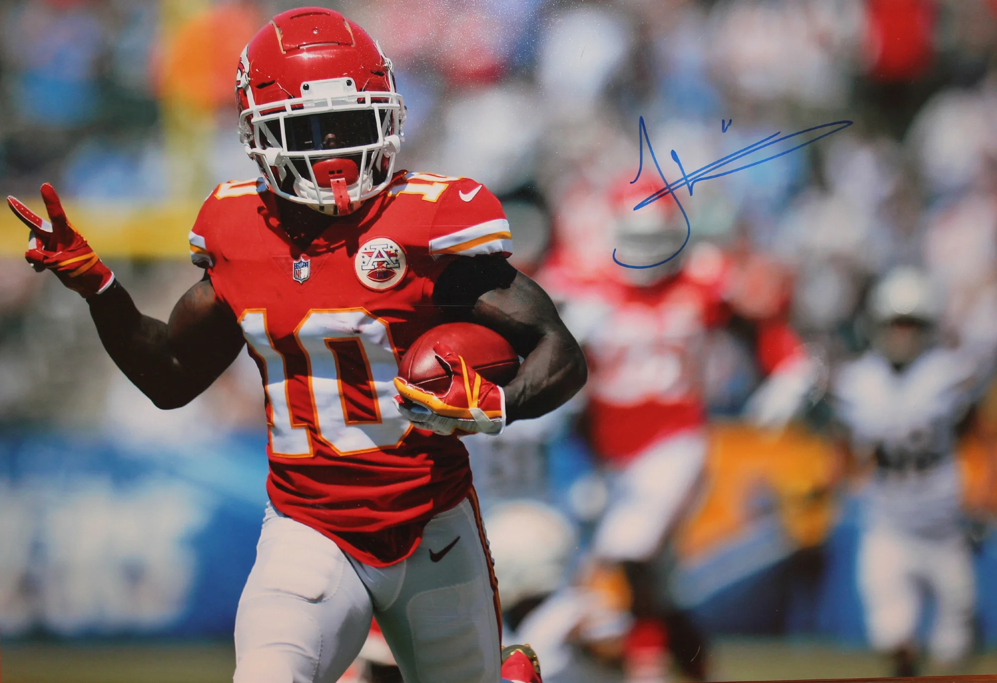 Tyreek HIll Autographed 12x18 "Peace" Photo