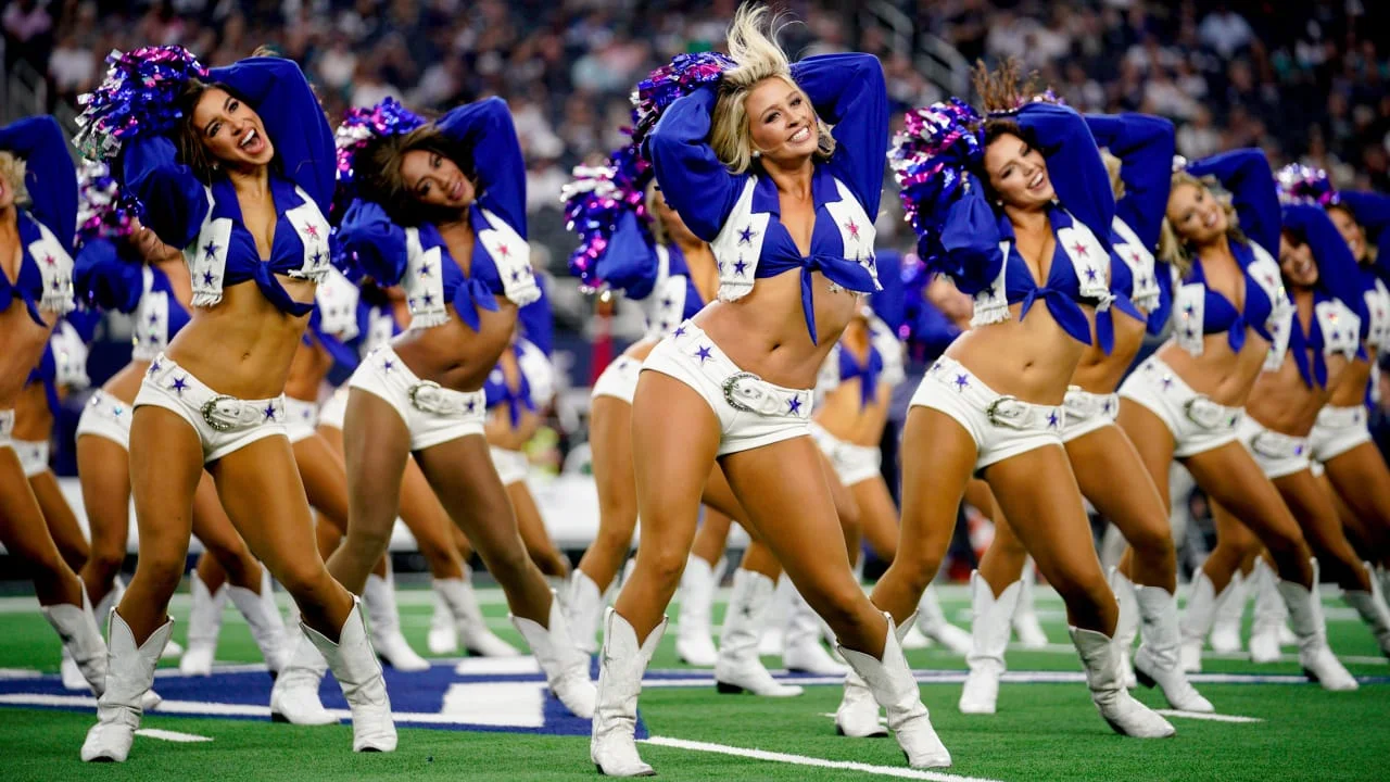 cowboys cheer3.jpg