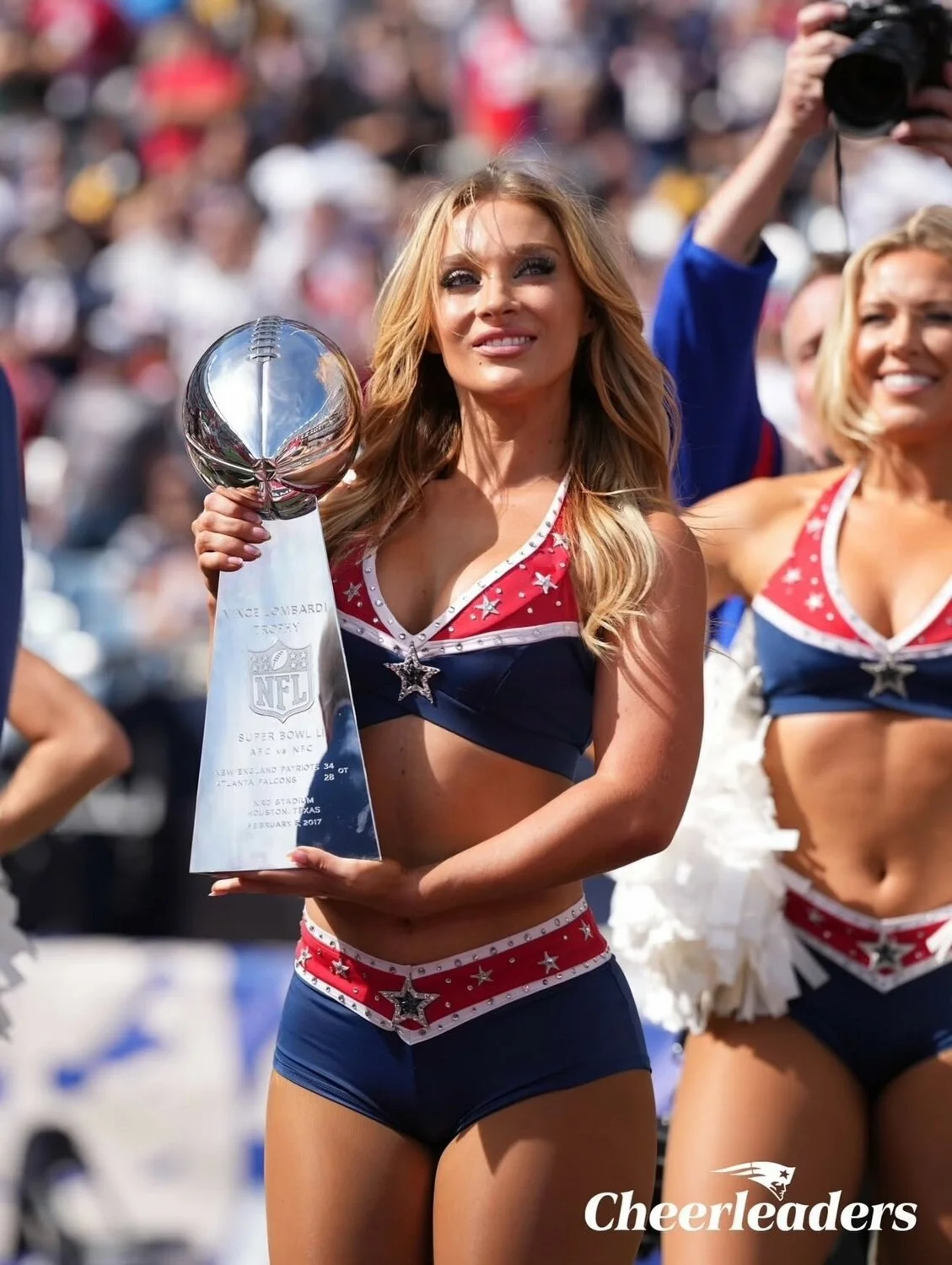 patriots cheer2.jpeg