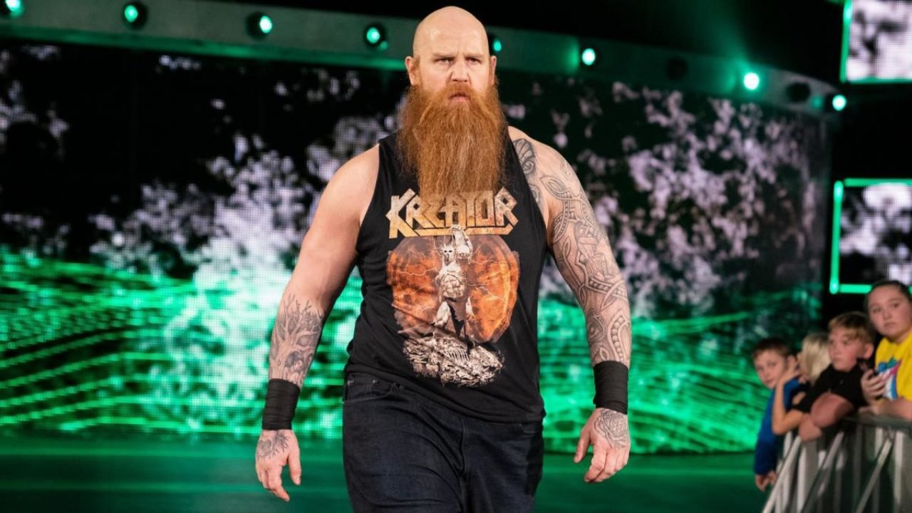 Erick Rowan.jpg