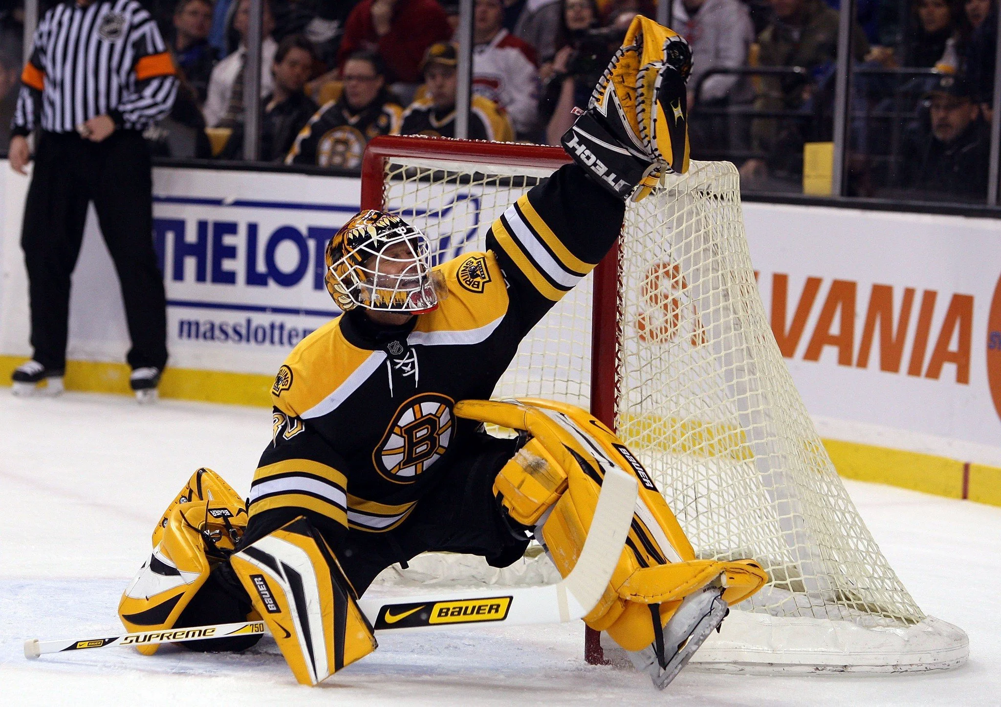 tim thomas.jpg