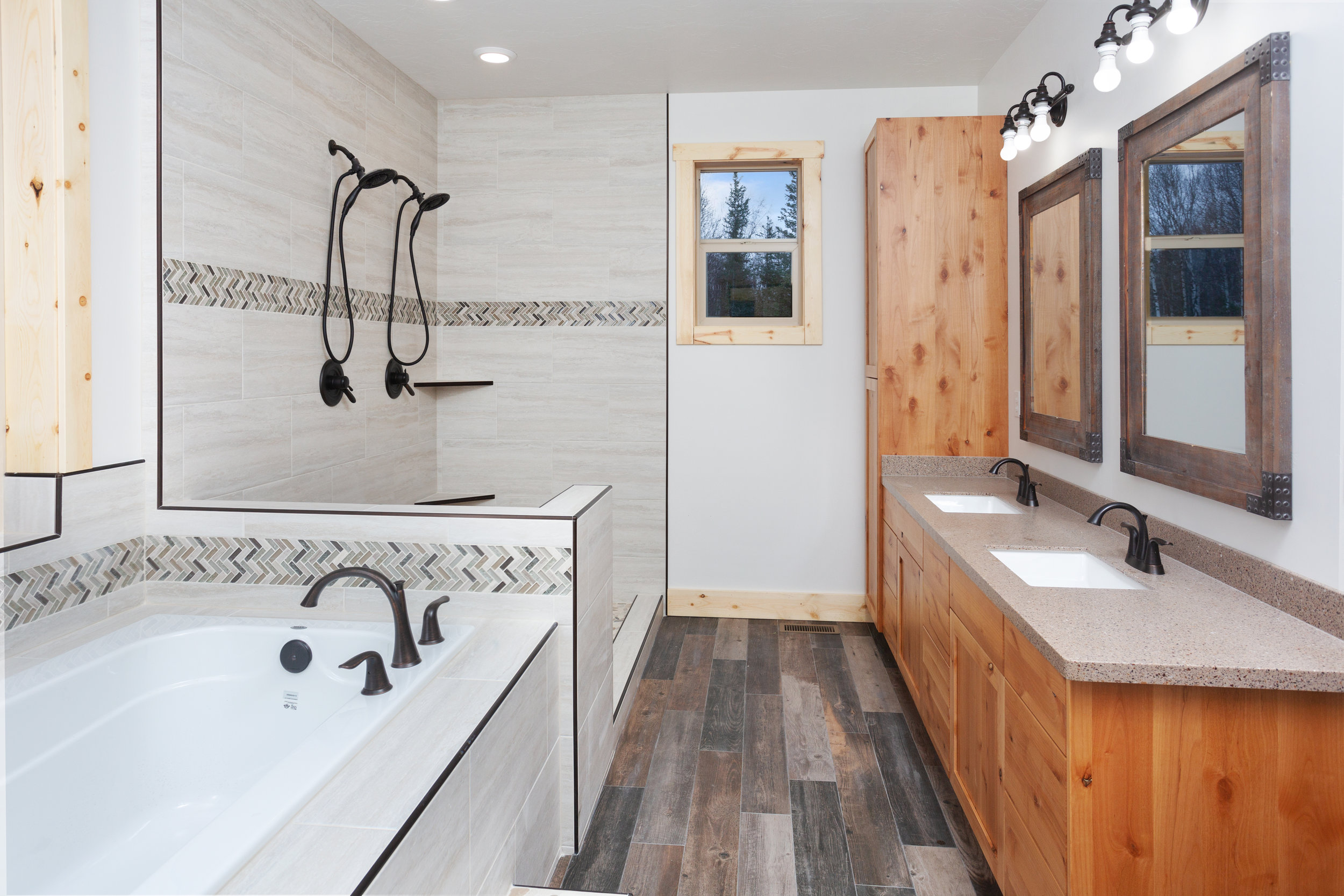 Master Bathroom_DMD_1163.jpg