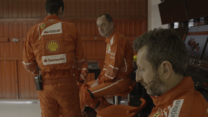 Crew_2_HQ.gif
