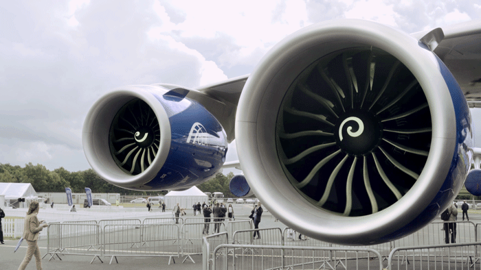 GE_Engine_Cargo_Plane_CORRECTED_HQ.gif