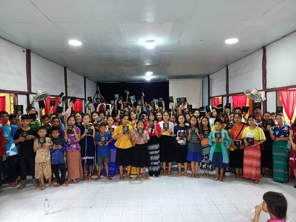 Thailand Church Distribution 213497298_796942090986189_238465837858367890_n.jpg