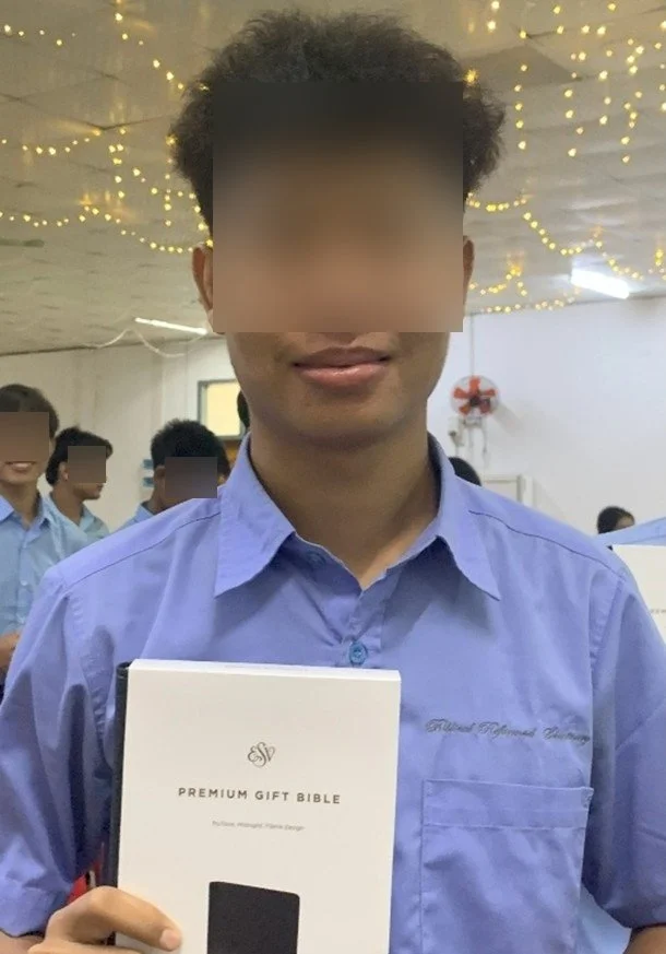 Picture25_Blurred.jpg