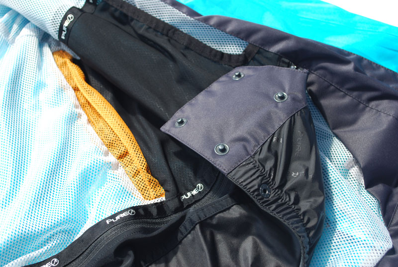 womens-mountain-removable-powderskirt.jpg