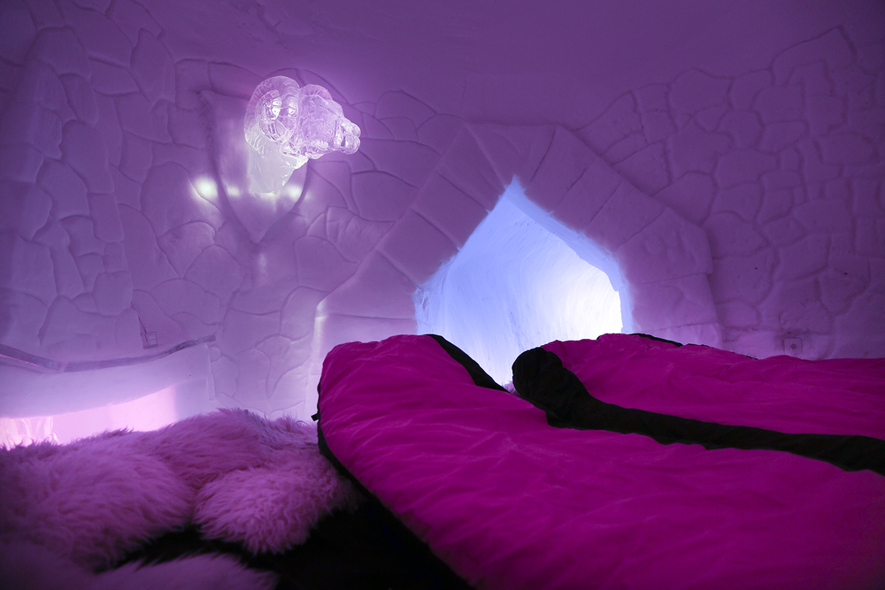 Pure Snow Top 10 Most Amazing Places To Stay In The Snow - Igloo Hotel 4.jpg
