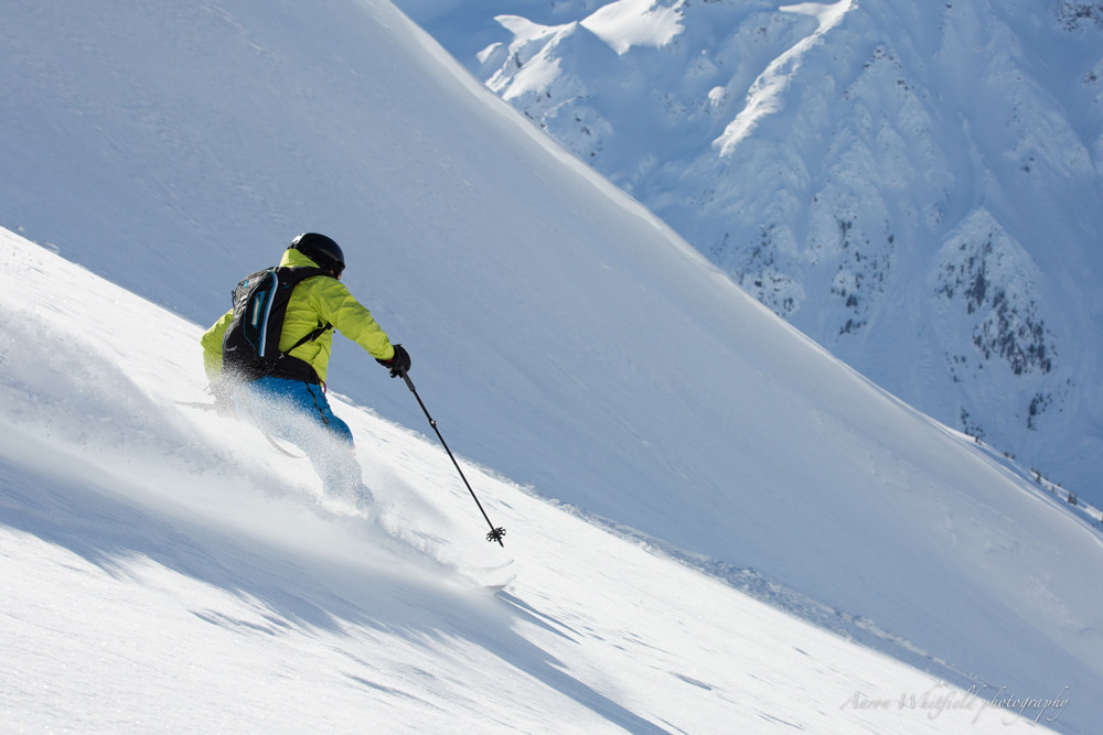 pure-brandz-powderhounds-skiing-northern-escape-heli-skiing-2.jpg