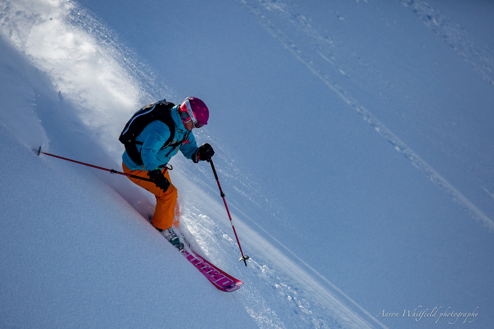 pure-brandz-powderhounds-skiing-northern-escape-heli-skiing-5.jpg