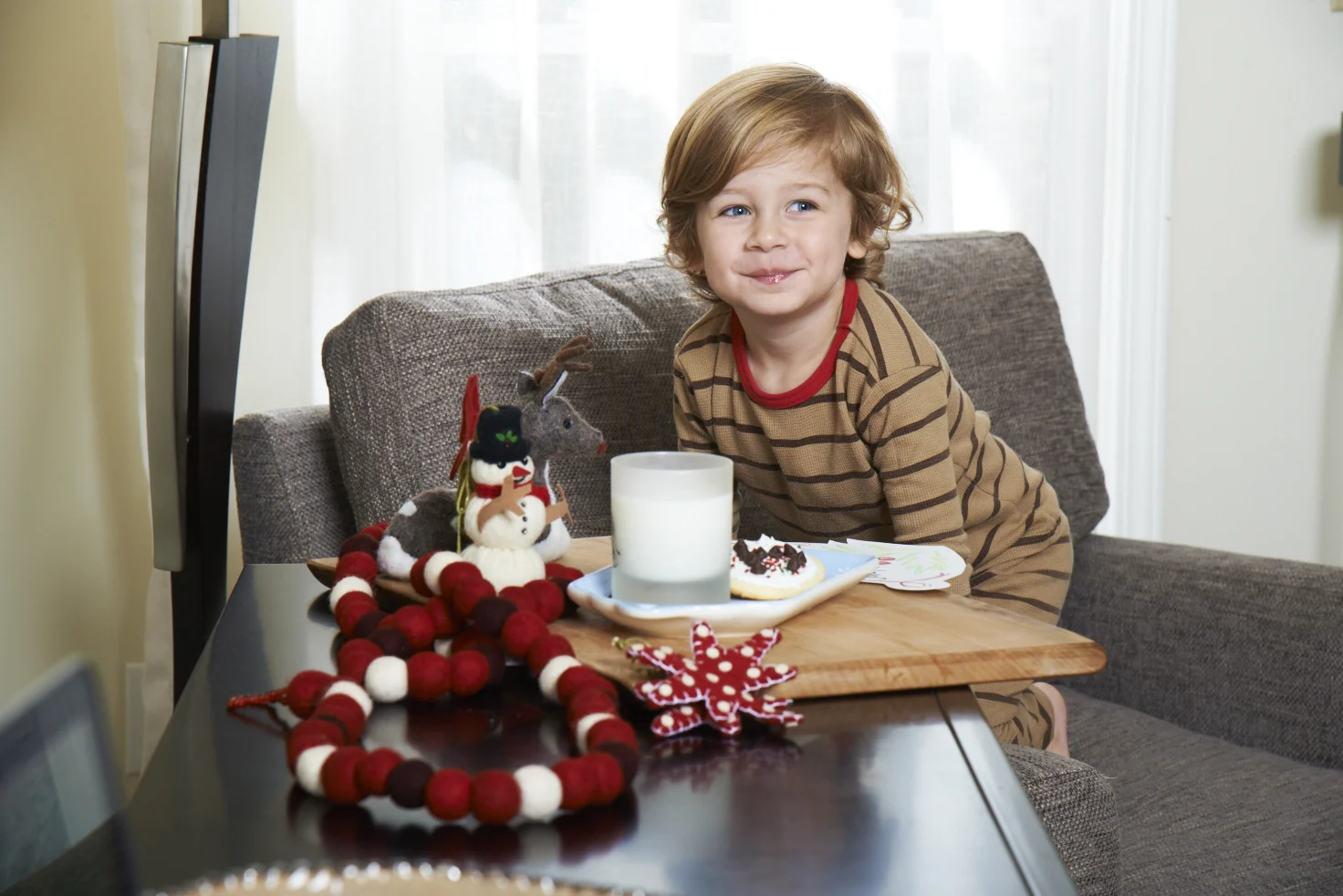 Your little angel will love leaving his personal cookie creation for Santa, sure to become a holiday tradition at your house!