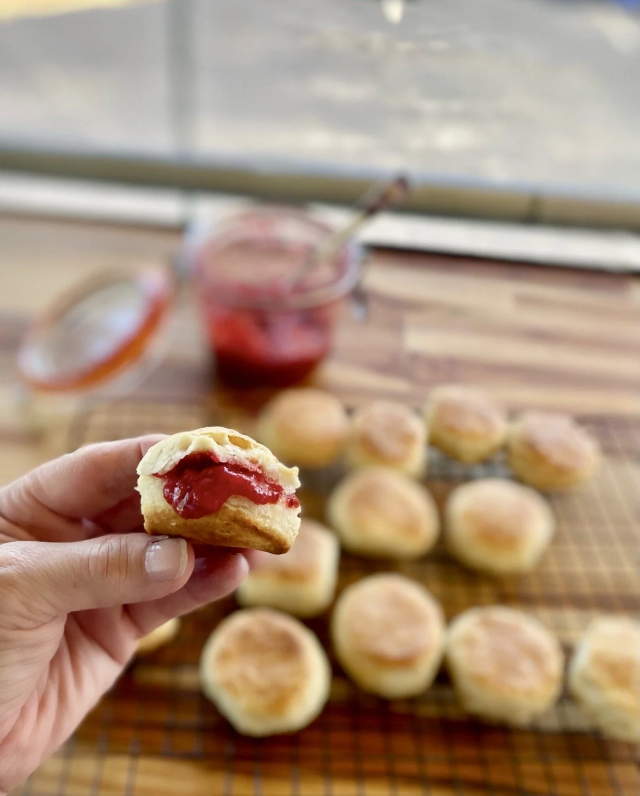 RECIPE: EASY FRESH STRAWBERRY JAM