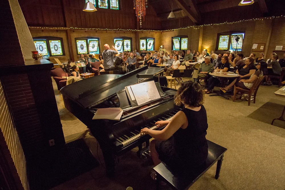 Kira Whiting impressively played Piano the entire night!